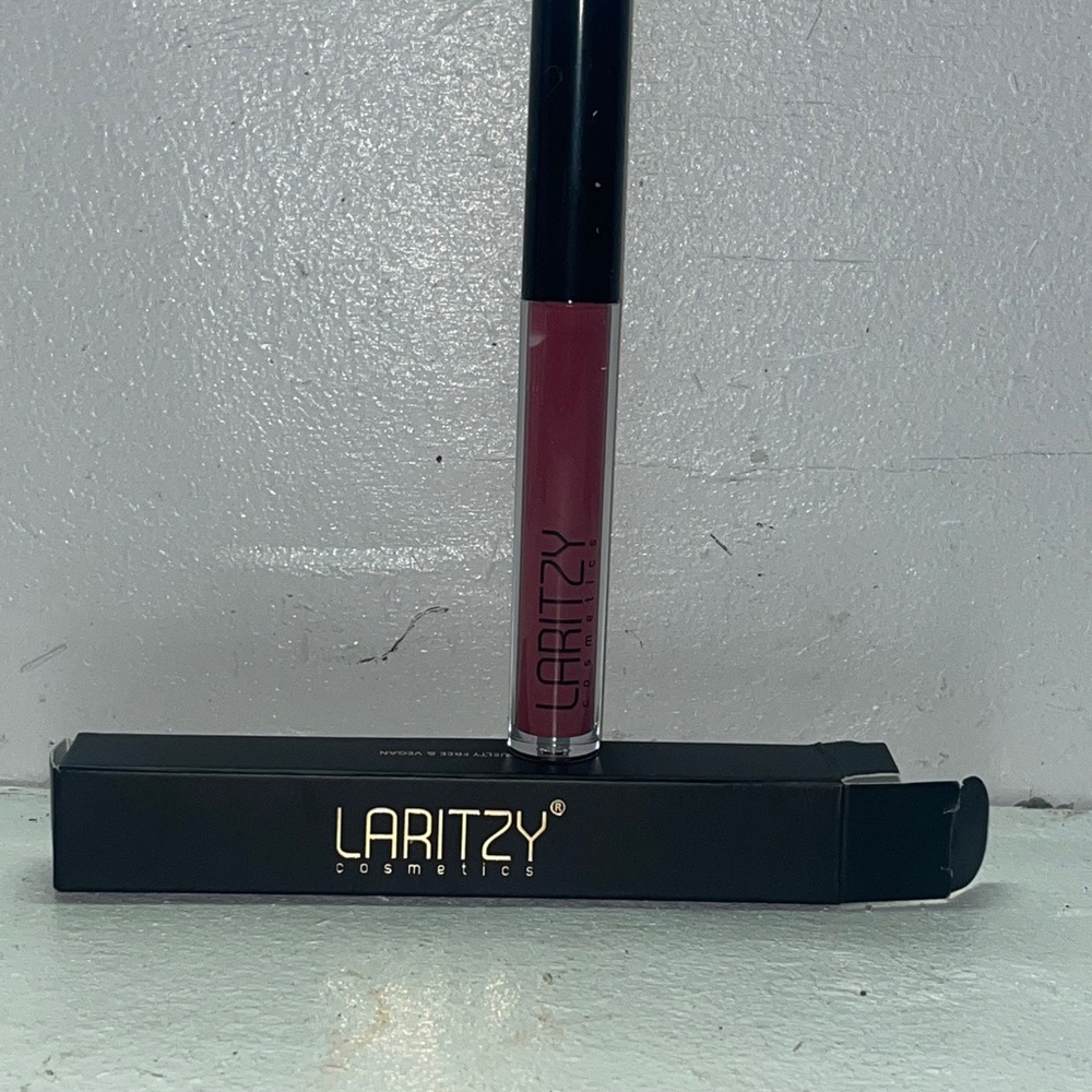 Laritzy Lip Gloss